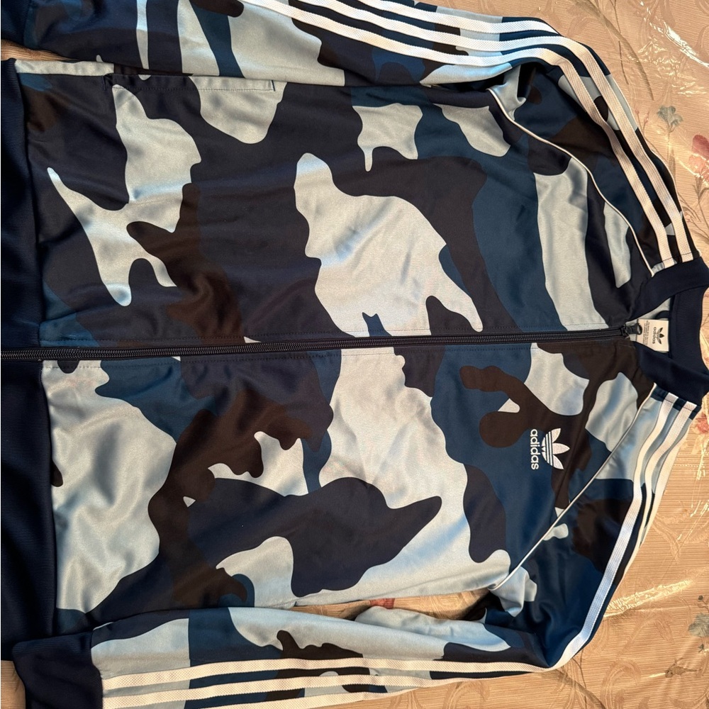 Adidas Youth Zipper Closure Dual Side Slip Pocket Superstar Camo Track Jacket XL